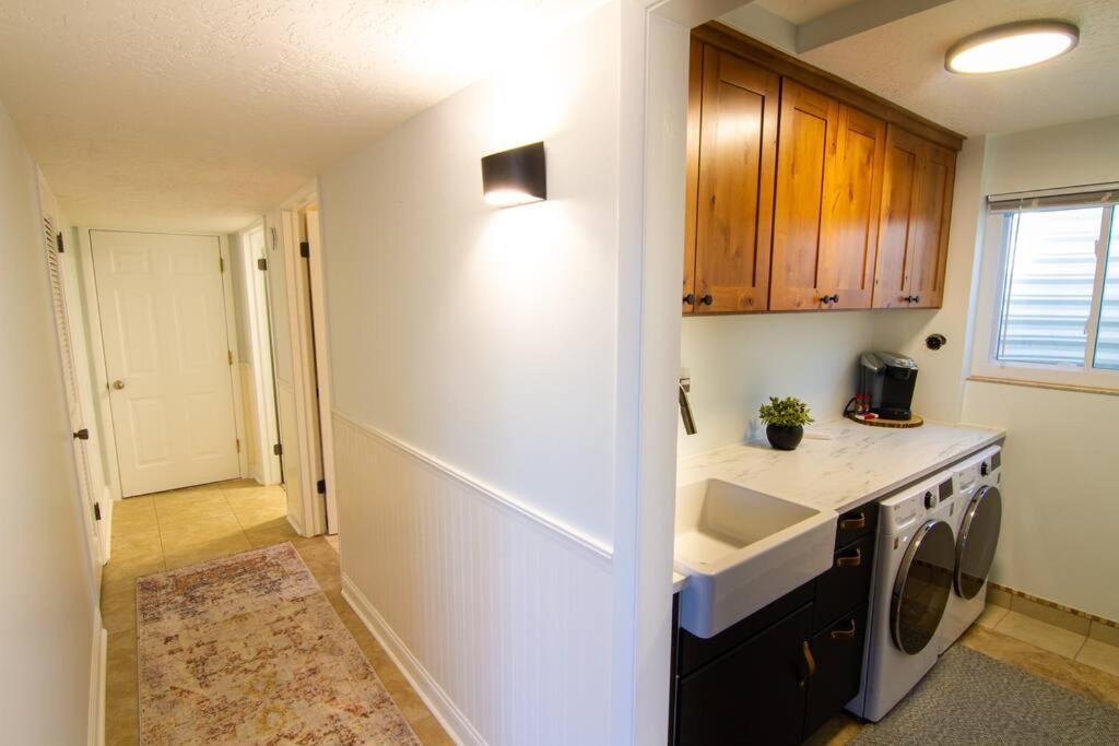 Cottonwood Heights - Lower Level Of Mountain Home! Buitenkant foto